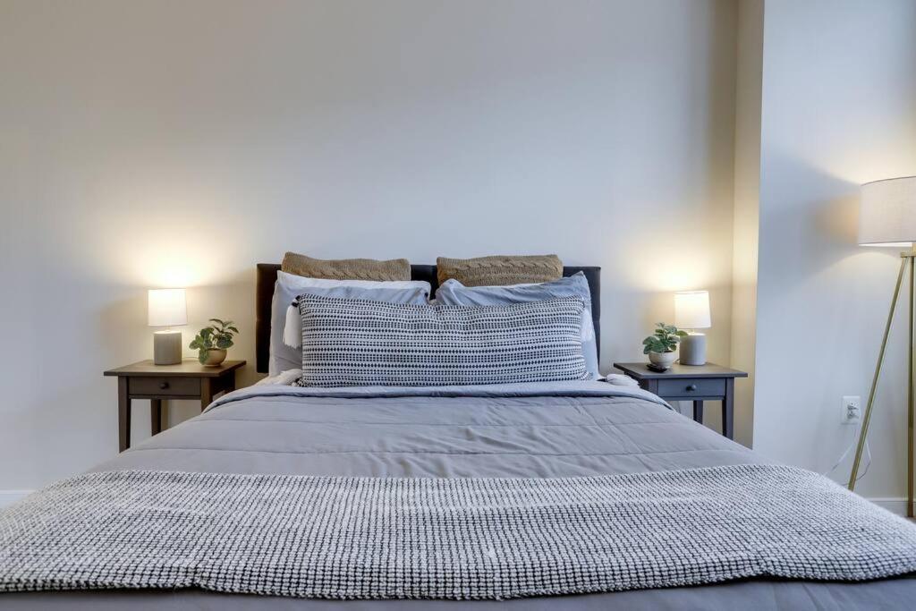 Fantastic 2 Bedroom Condo At Pentagon City Arlington Dış mekan fotoğraf