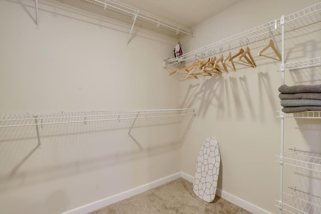 Fantastic 2 Bedroom Condo At Pentagon City Arlington Dış mekan fotoğraf